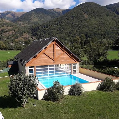 Le Nid Douillet Du Pic D'Aran Apartamento Bagnères-de-Luchon Exterior foto