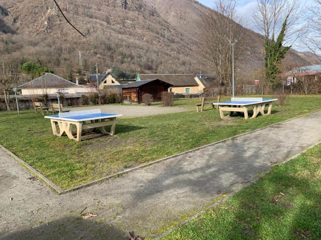Le Nid Douillet Du Pic D'Aran Apartamento Bagnères-de-Luchon Exterior foto